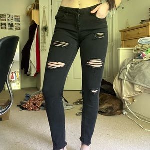 Black distressed jeans